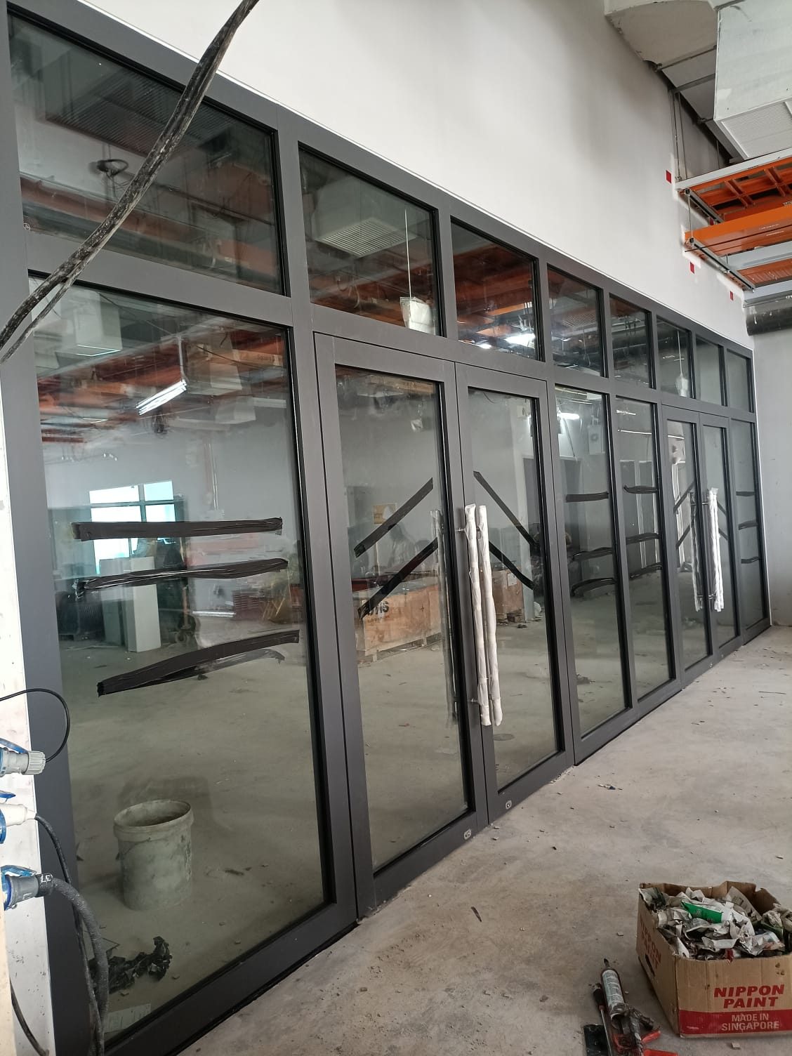 Fire rated framed fixed glass partition