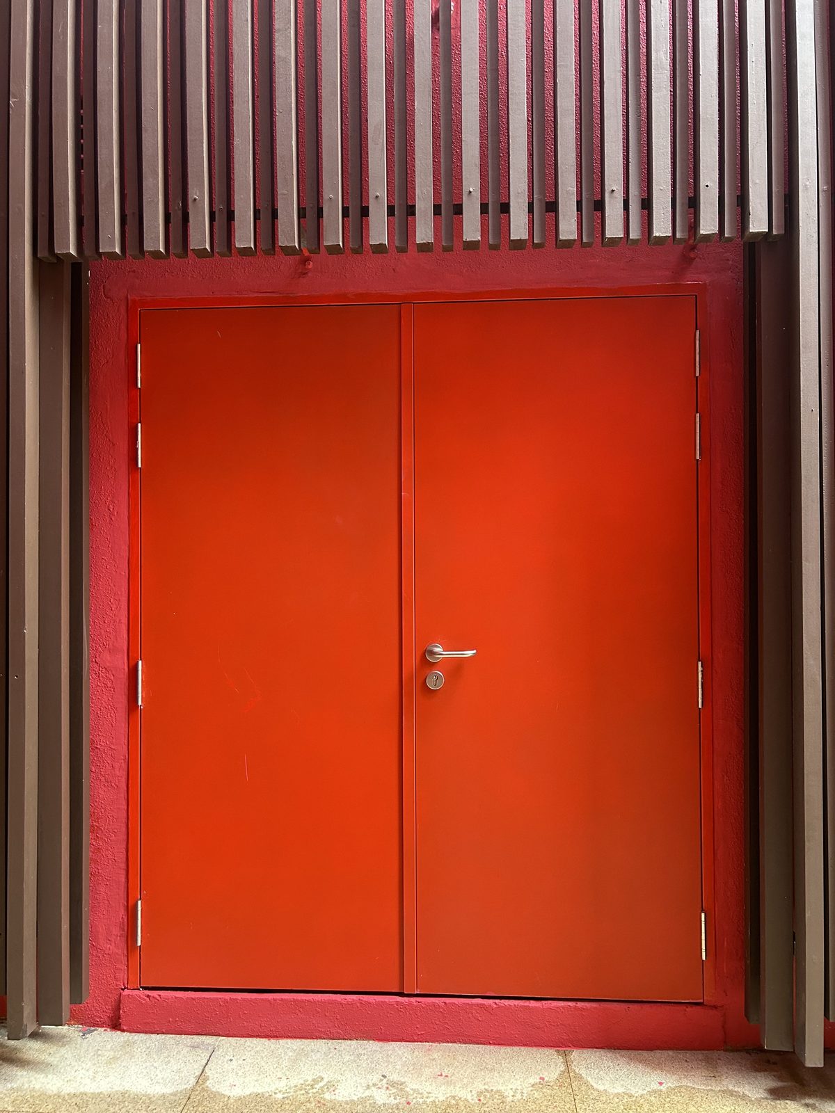 Metal door installation